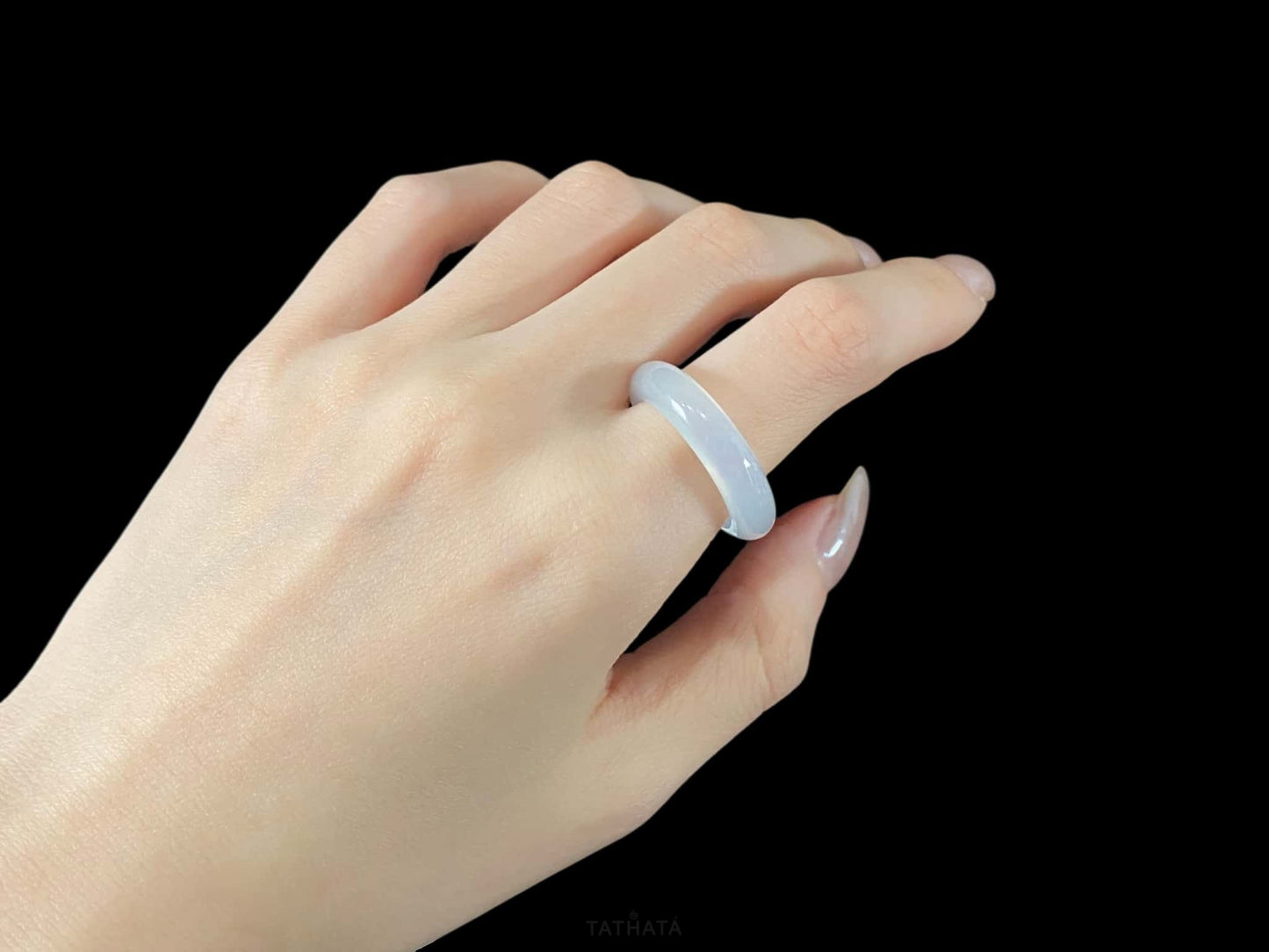 Frost Icy White · Nature Burmese Jadeite Ring (17mm)