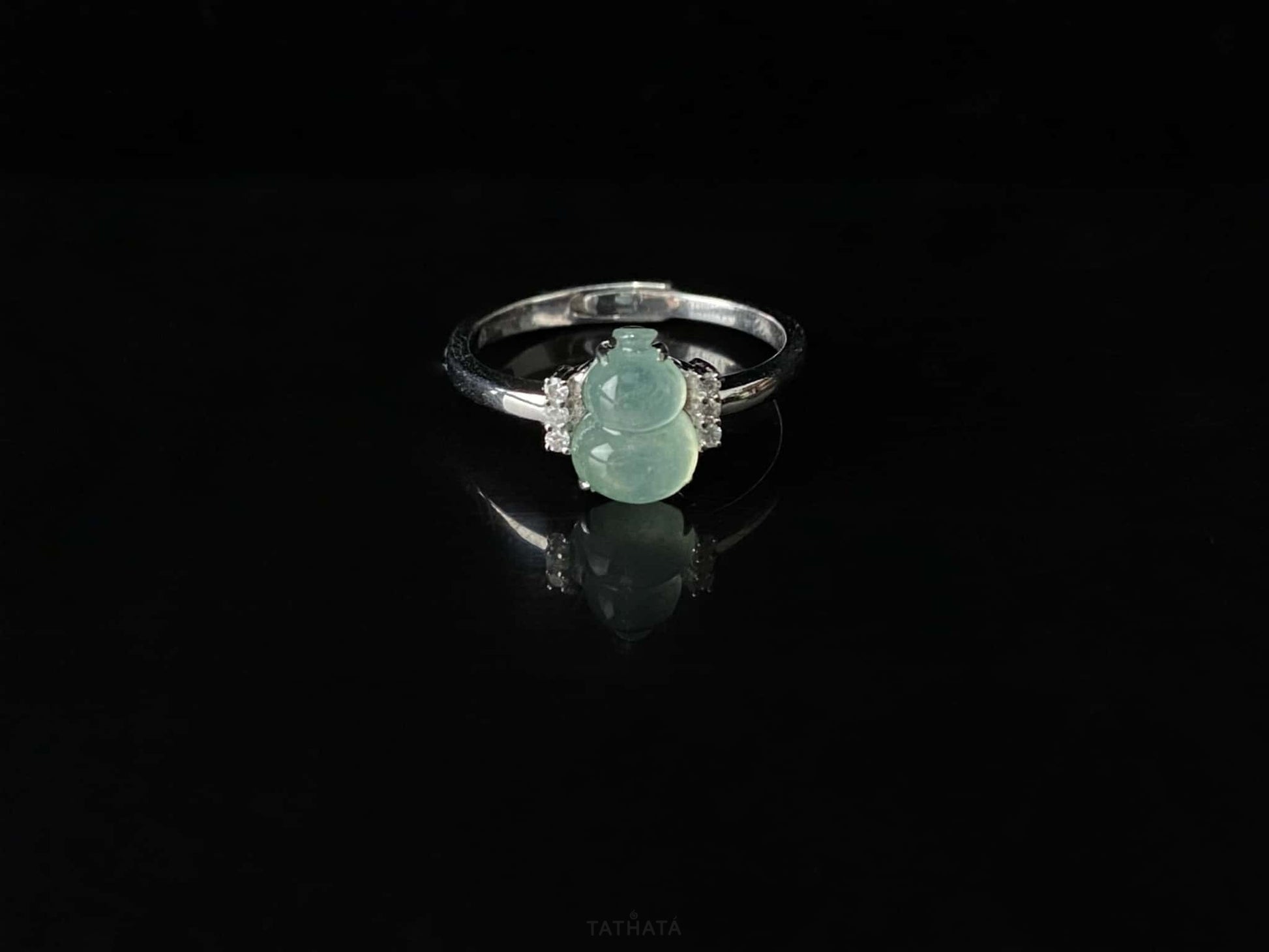 Misty Ravine Sky Water · Nature Burmese Jadeite Ring (18mm)