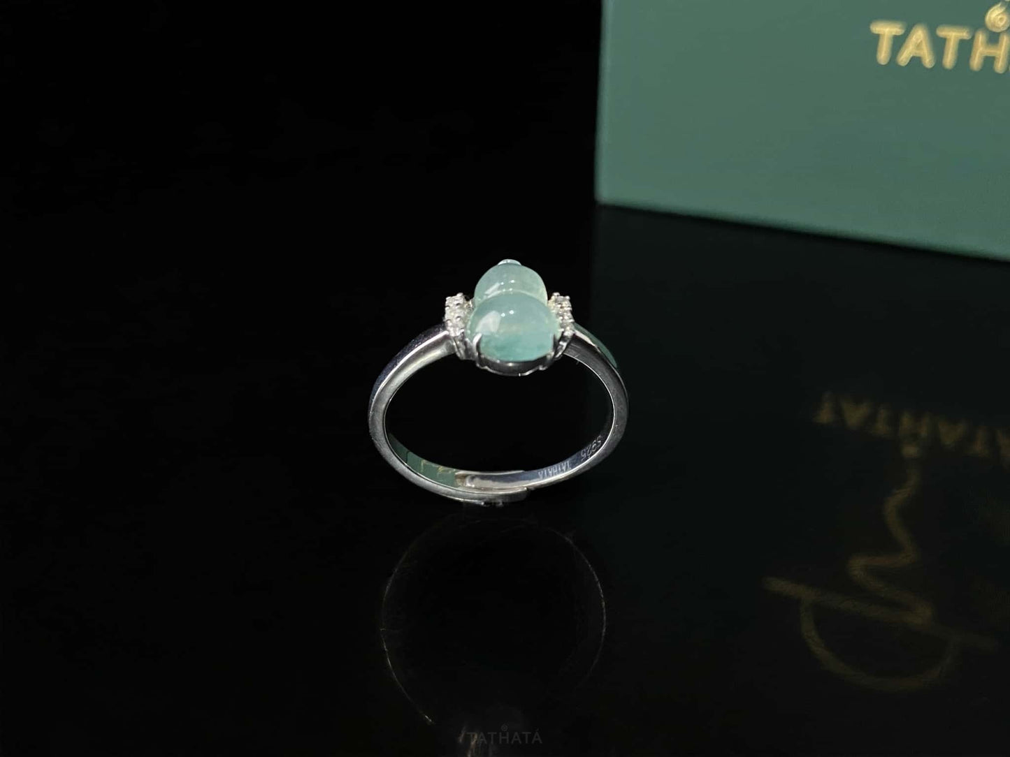 Misty Ravine Sky Water · Nature Burmese Jadeite Ring (18mm)