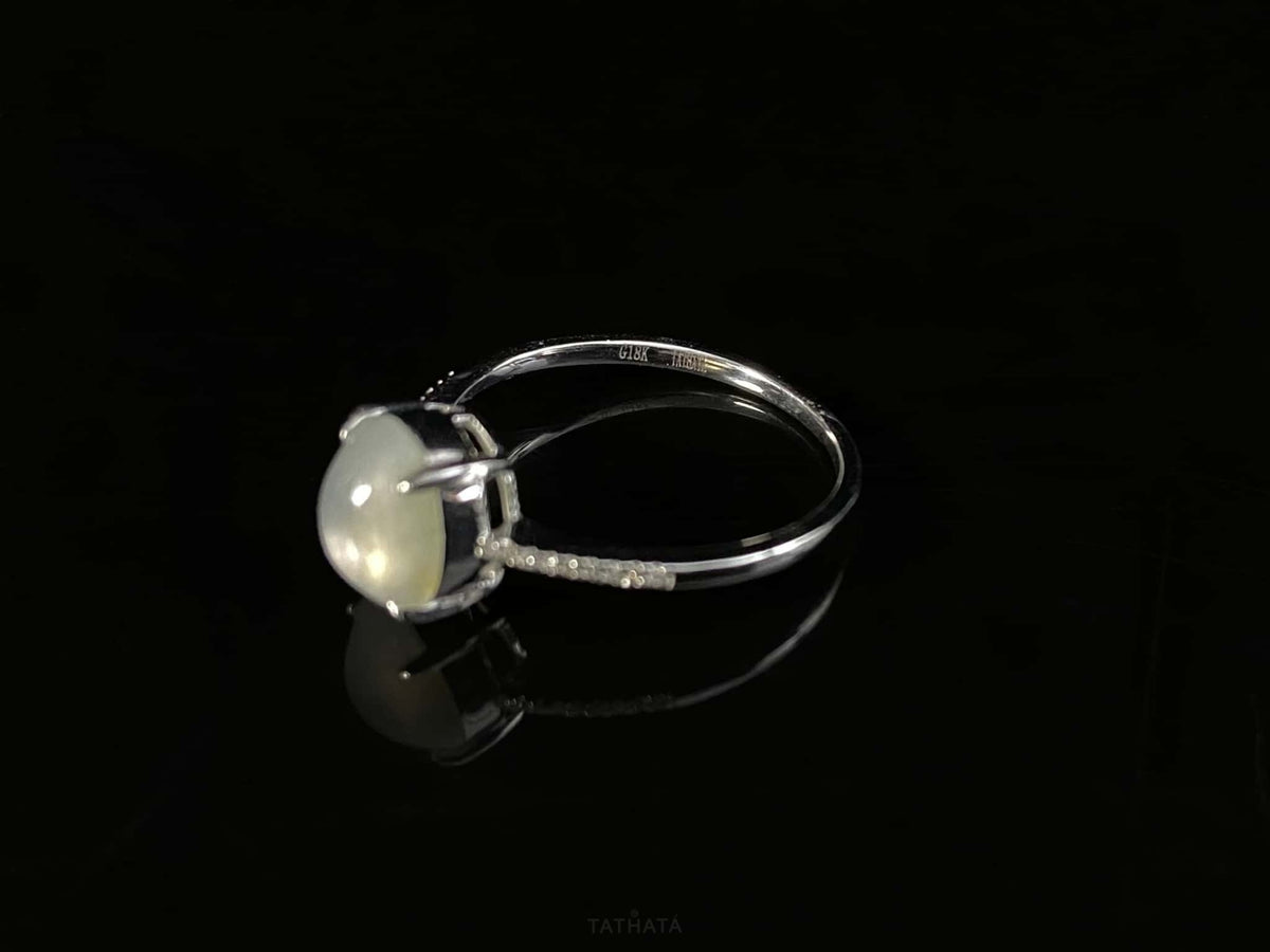 Lunar Vein Soft Milky White · Nature Burmese Jadeite Ring (16mm)
