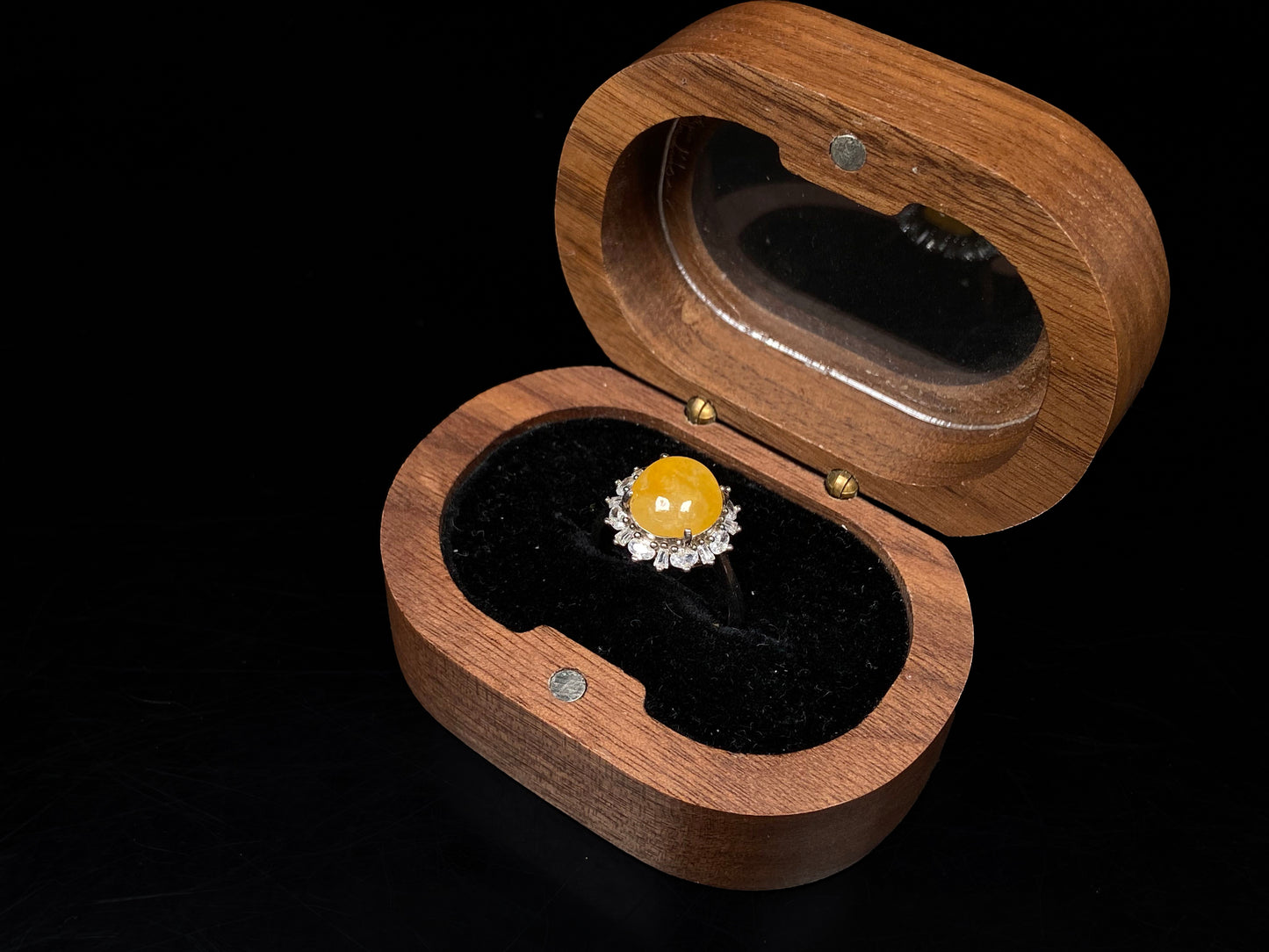 A honey sweet whisper jadeite ring.