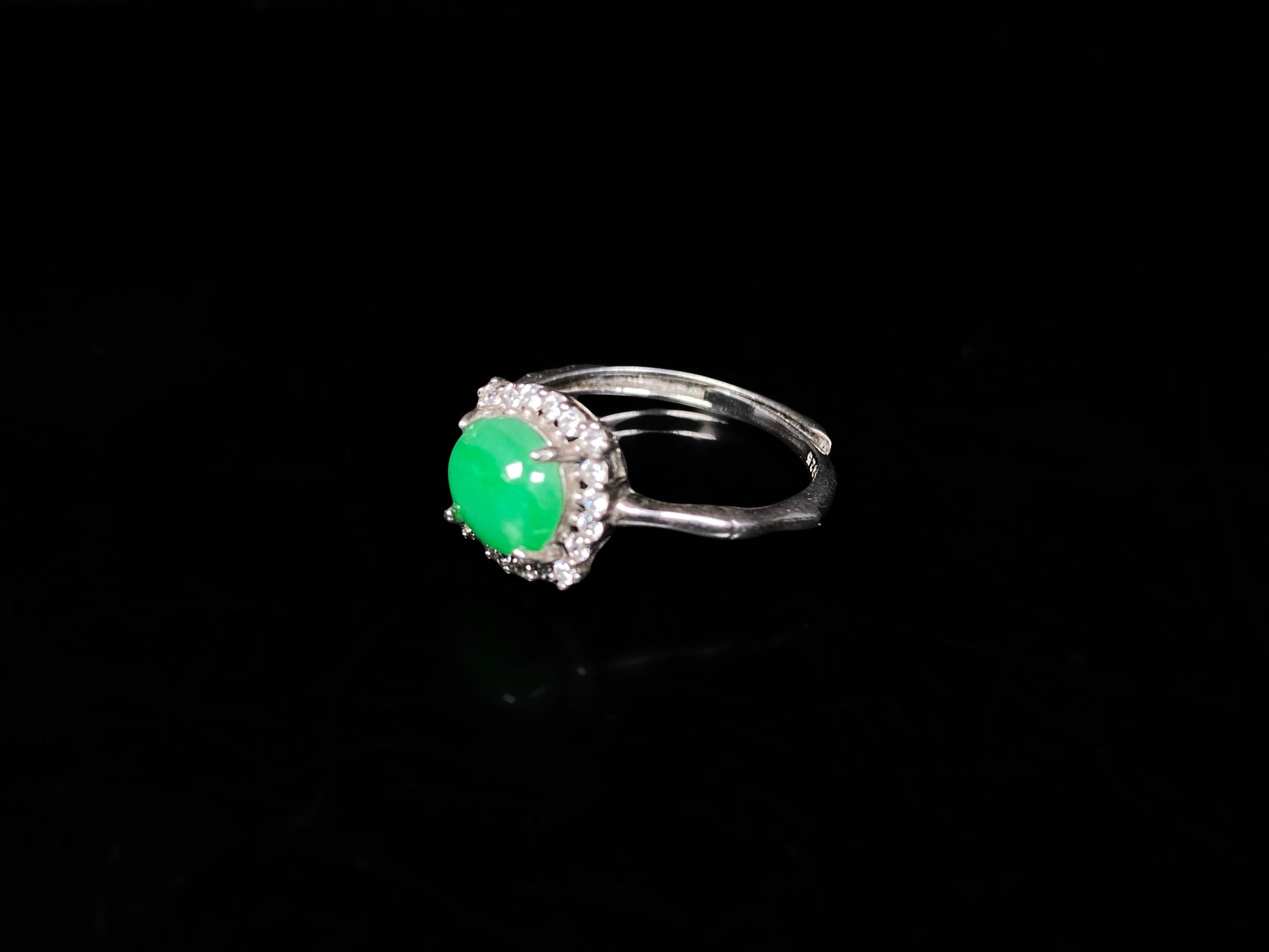 A jelly apple hue jadeite ring.