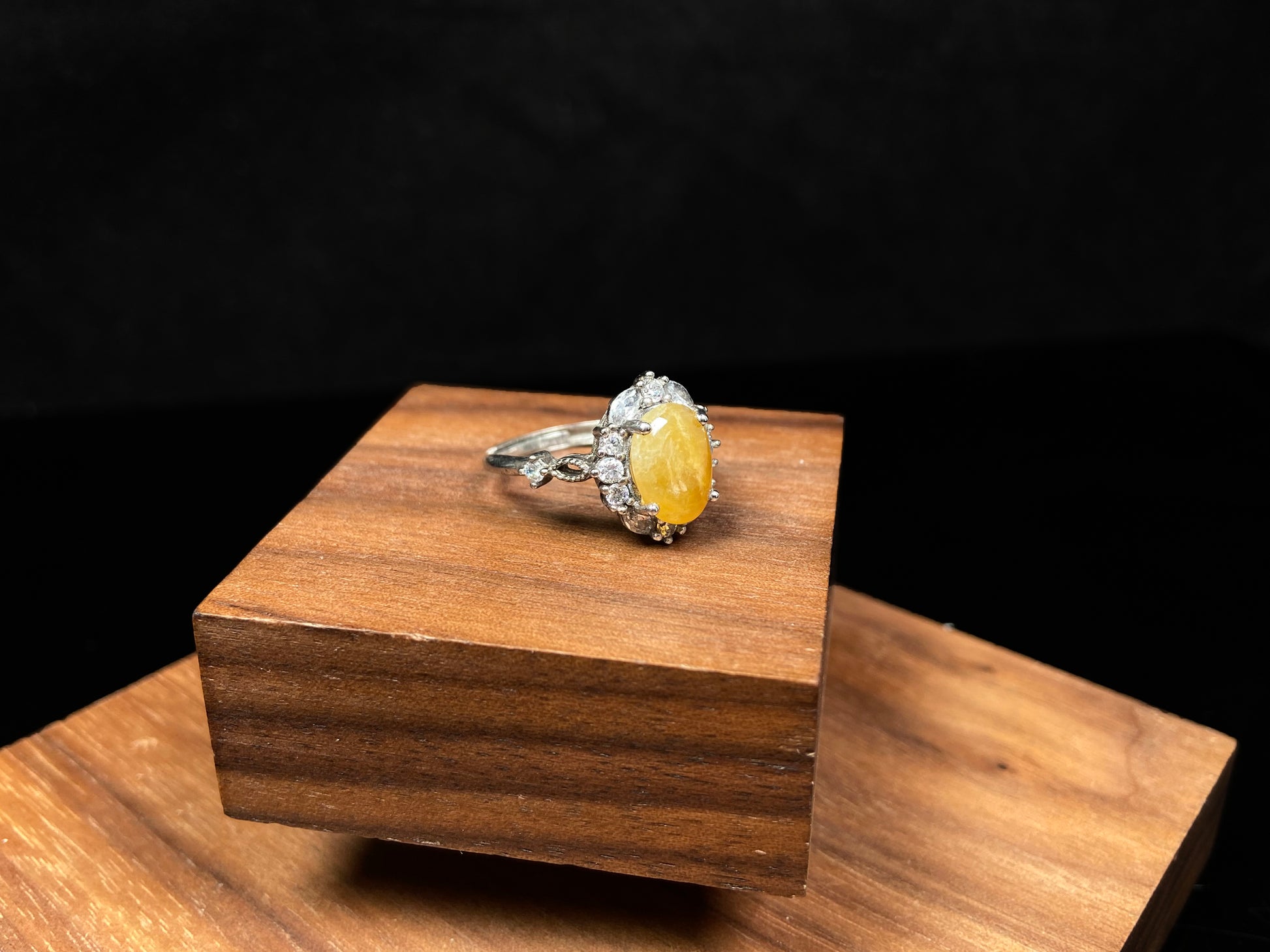 A honeyed hush glow jadeite ring.