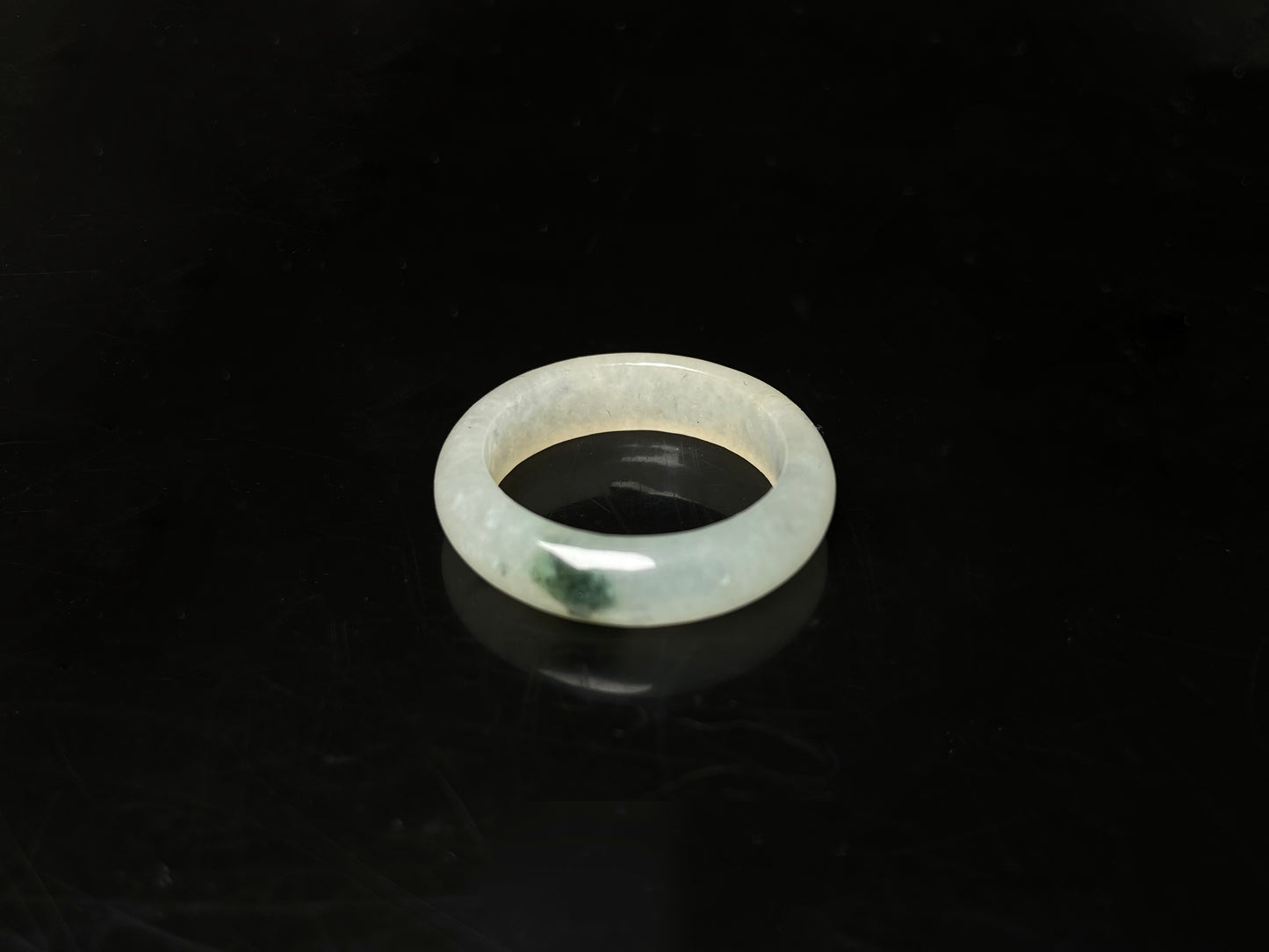 A misty green spot jadeite ring.
