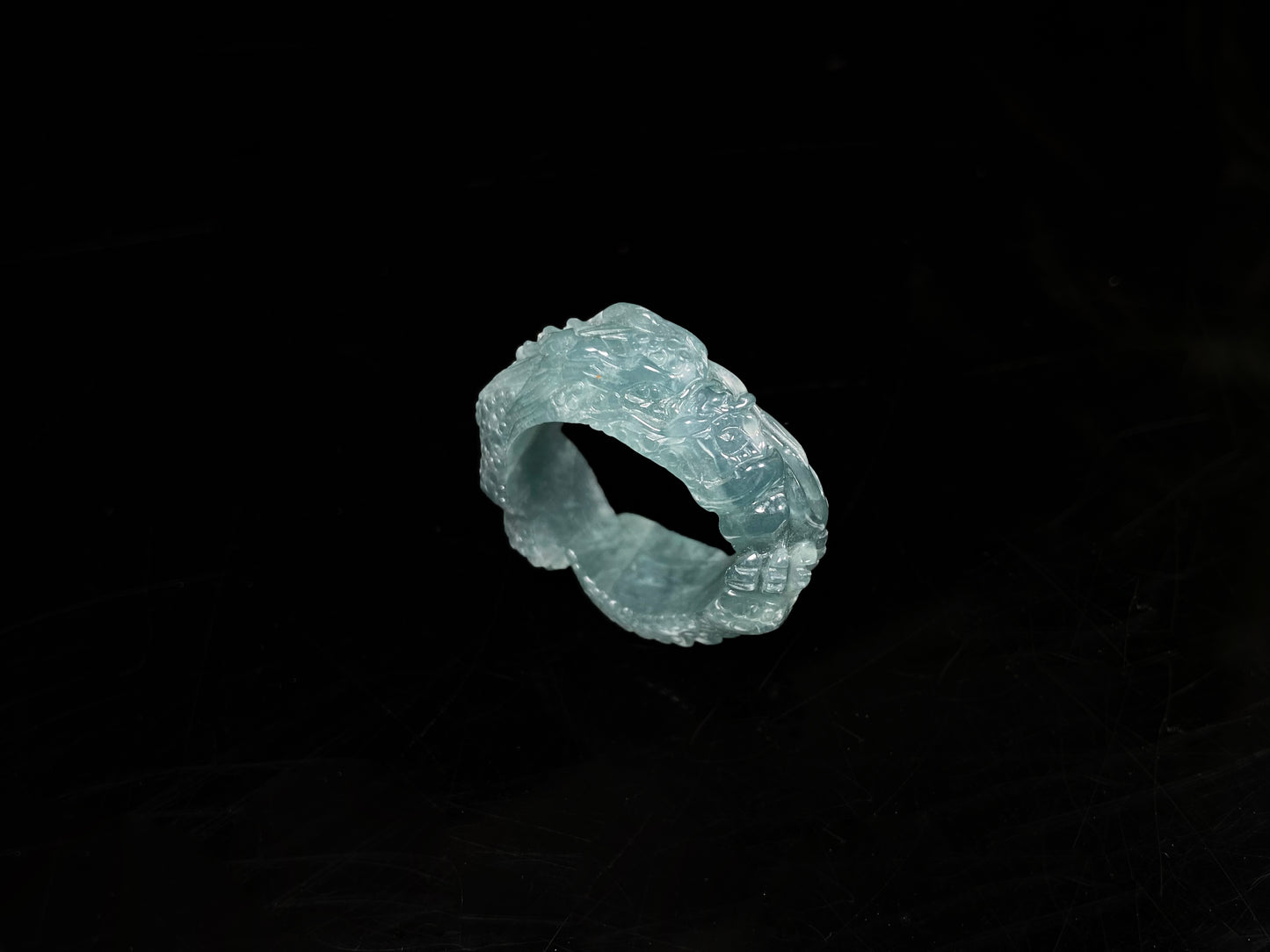 Translucent Mint Dragon · Nature Guatemalan Jadeite Ring (20mm)