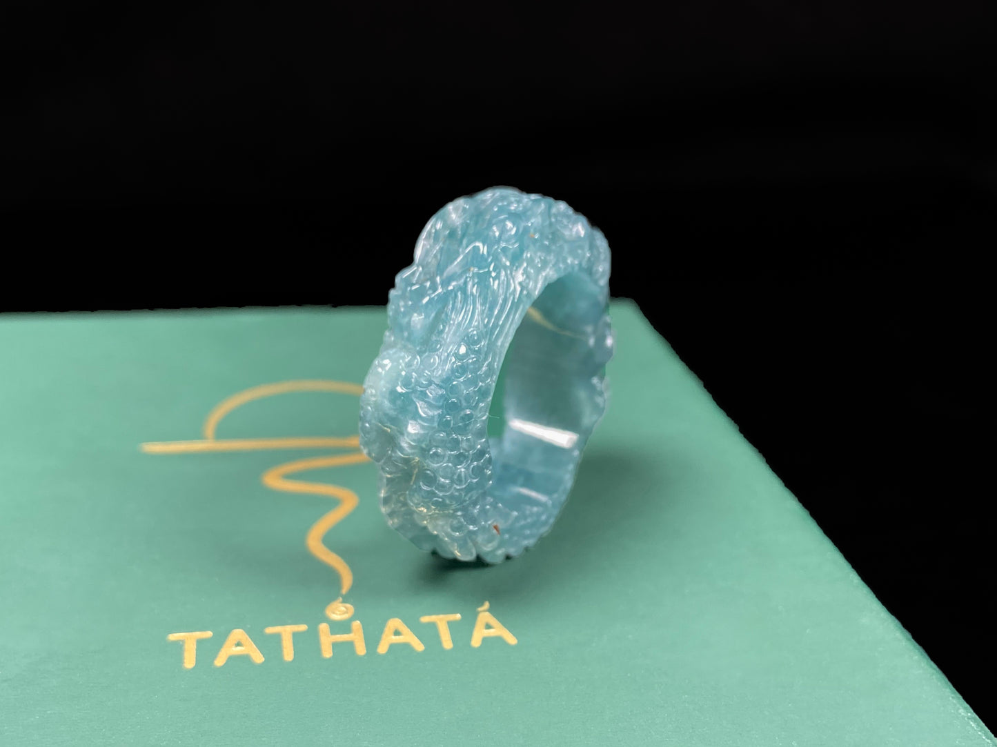 Translucent Mint Dragon · Nature Guatemalan Jadeite Ring (20mm)