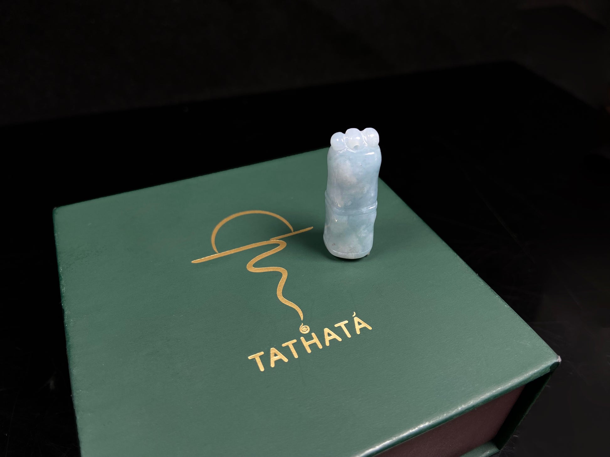 A light blue bamboo joint loose jadeite.