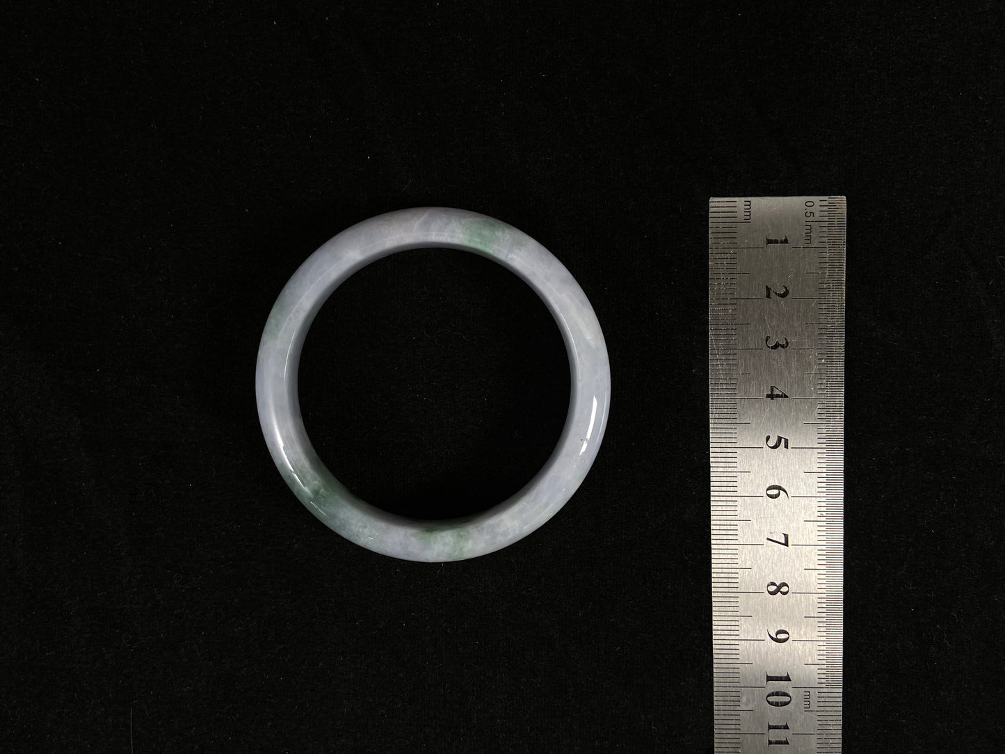 Apple Green Mist ·Jadeite Jade Peace Bangle (56mm)