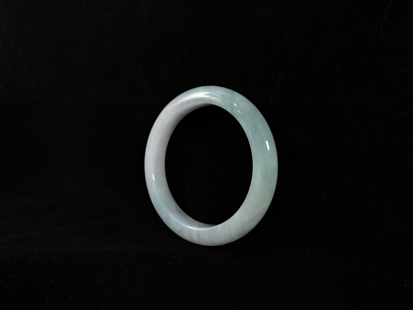 Ice  Clear Jade Moist  Plain Jadeite Bracelet, Peace and Good Fortune, Daily Versatile, Elegant Wrist Charm, Ideal Gift Choice Luxury