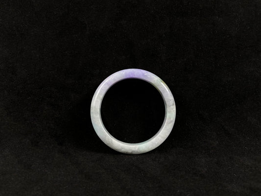 Spring Harmony · Tricolor Jadeite Peace Bangle (62mm)