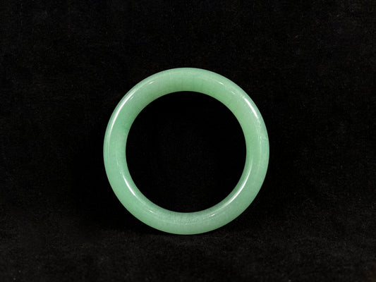 Apple Green Jadeite Bangle (55mm)