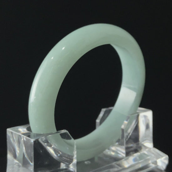 Clear Toned Blue Peace Bangle · Nature Burmese Jadeite Bangle (56mm)