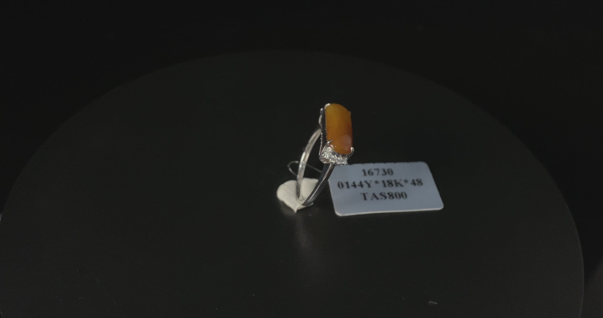 Sunset Amber · Nature Burmese Jadeite Ring (16mm)