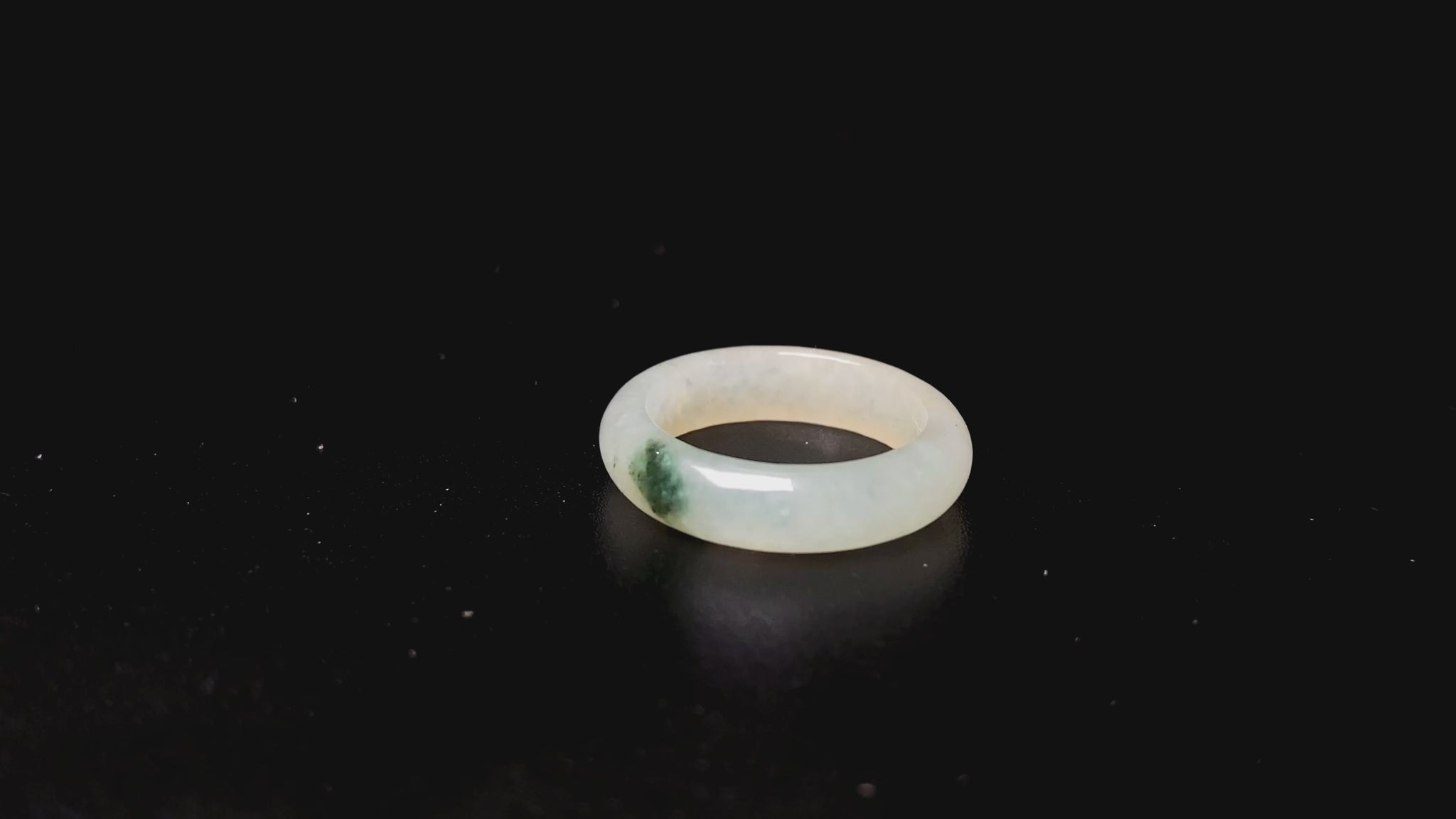 A misty green spot jadeite ring.