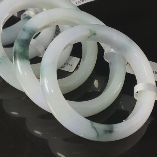 Cloud Brook · Nature Burmese Jadeite Peace Bangle