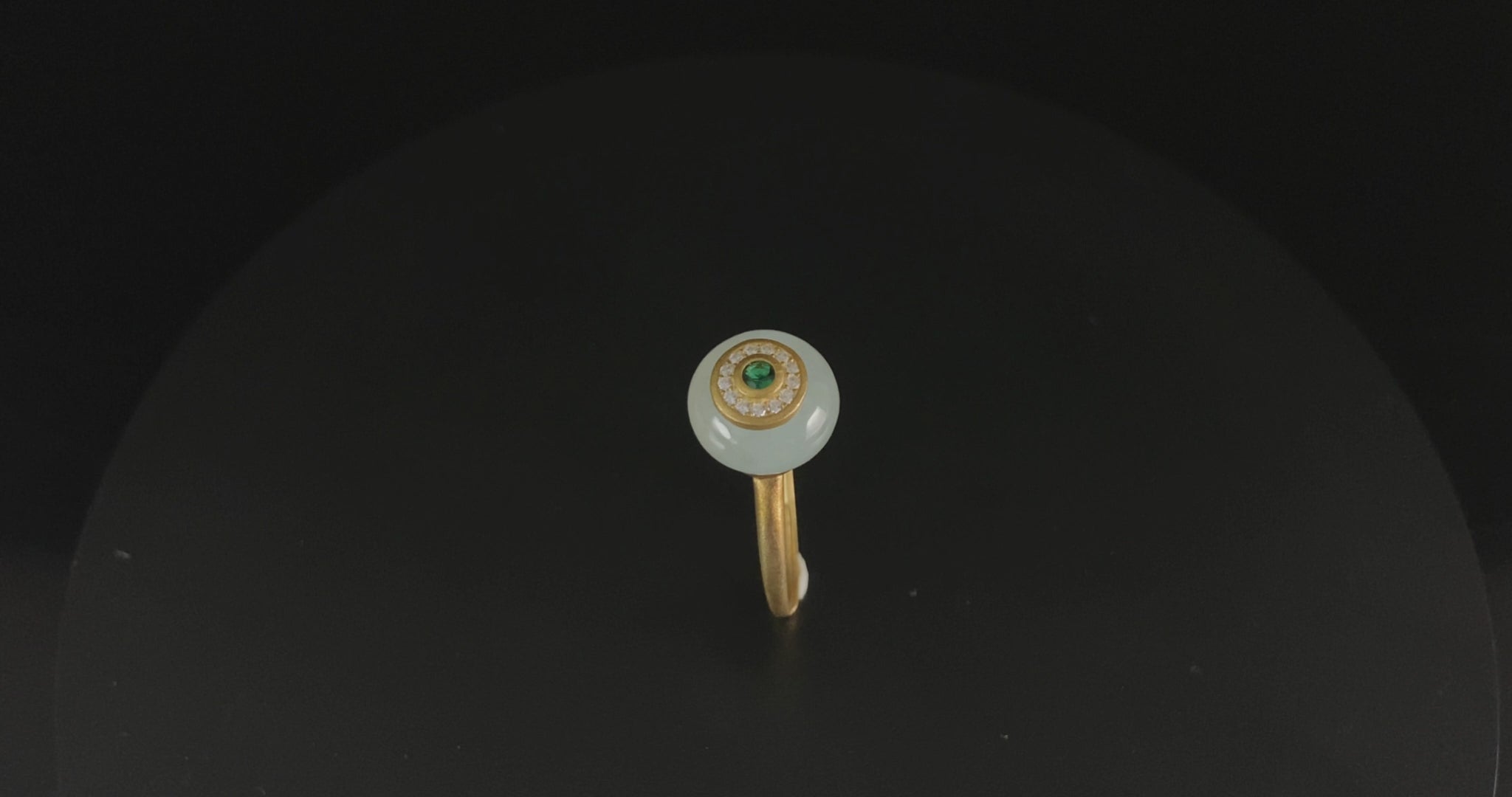 Clear Dew White Ice Lucky Donut · Nature Burmese Jadeite Ring