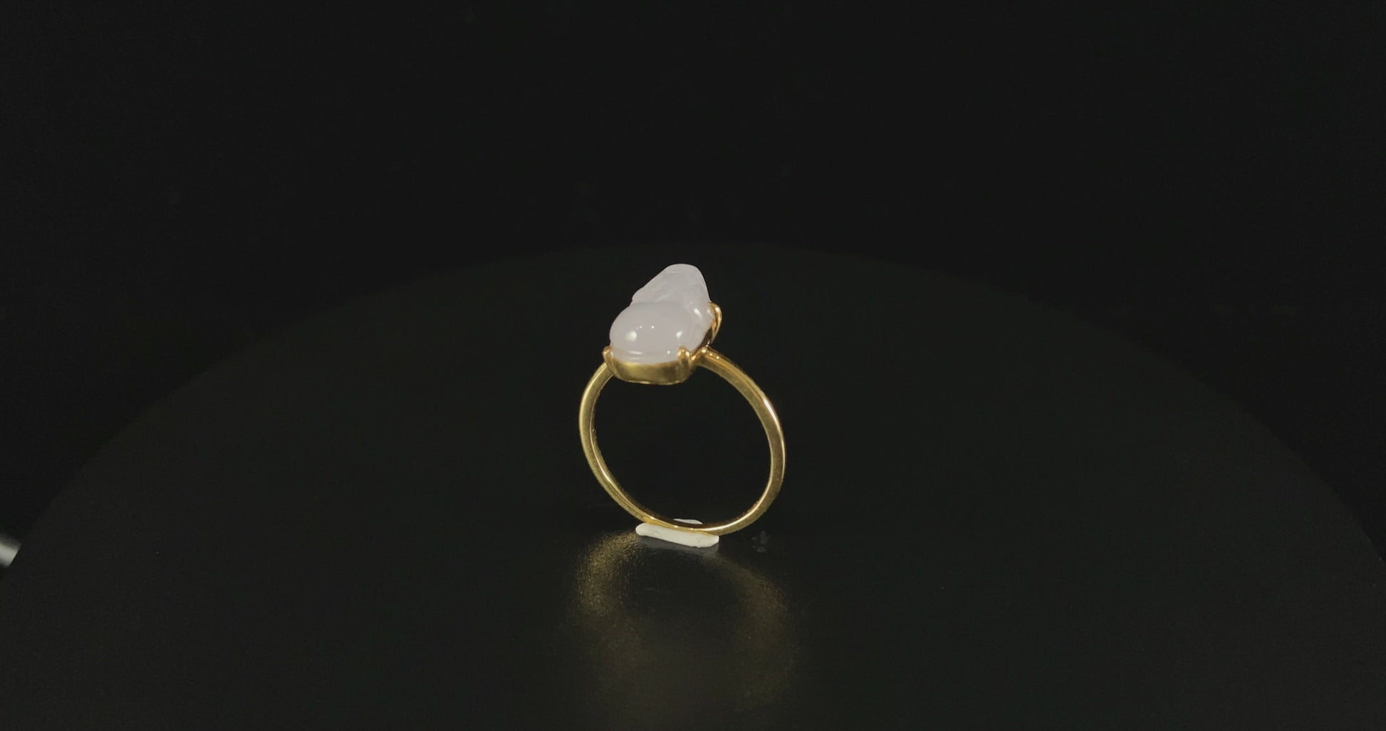 Icy White Pixiu Gold Mount · Nature Burmese Jadeite Ring (17mm)