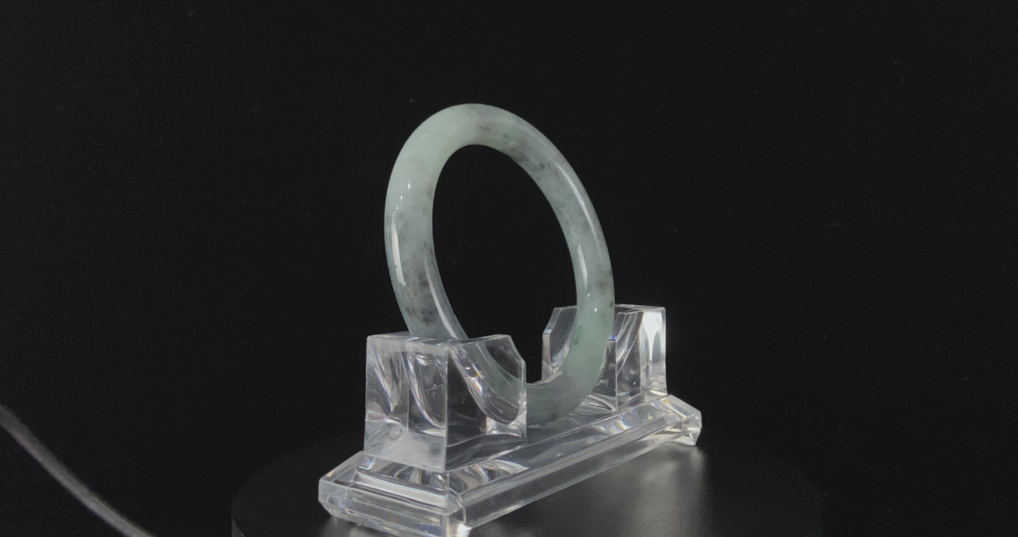 Misty Ink Wuji · Nature Burmese Jadeite Round Bangle
