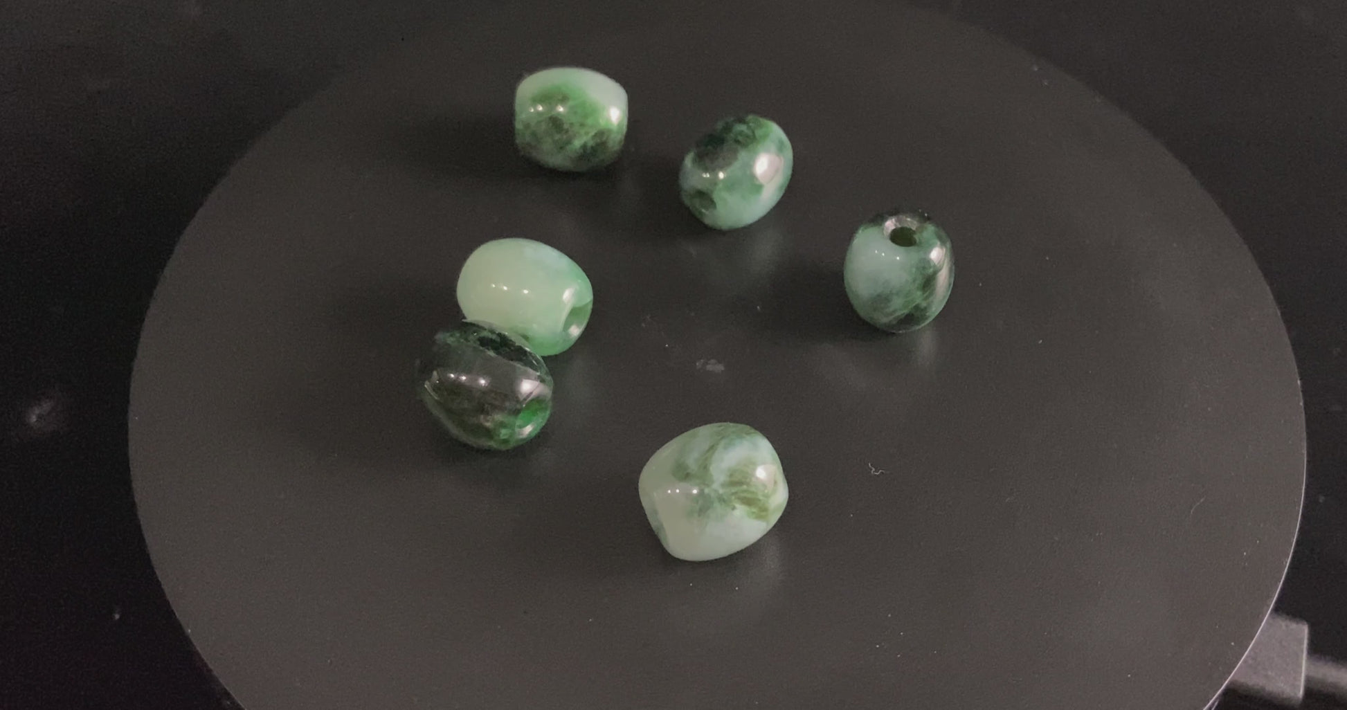 A forest dew lucky barrel loose jadeite.