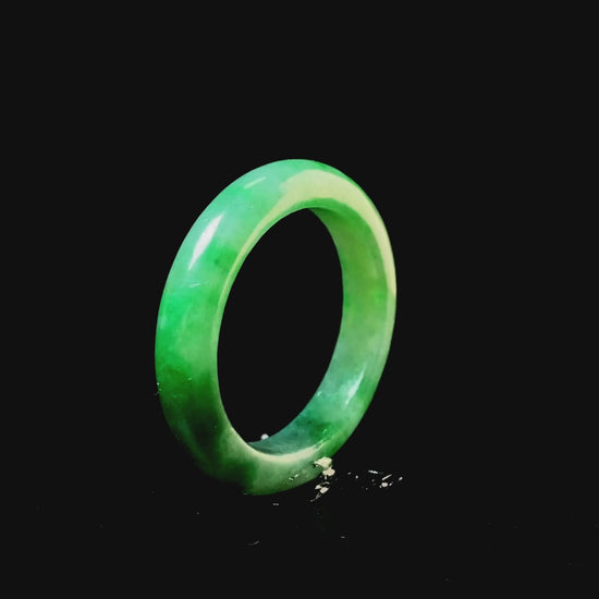 A vivid green mist jadeite ring.