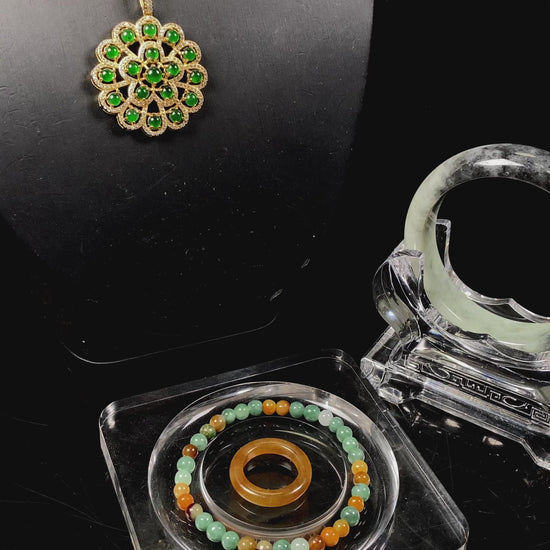 A golden verdant ink bloom jadeite.