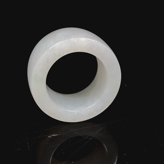 A creamy milky white thumb ring jadeite ring.