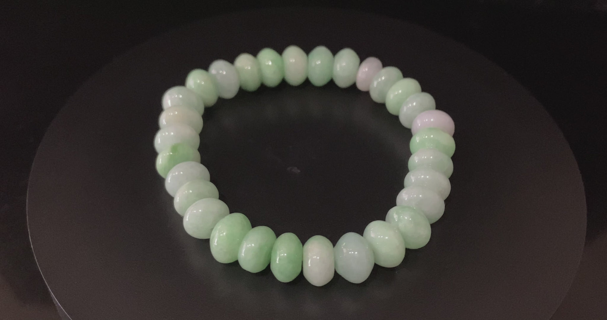 Tender Apple Green · Nature Burmese Jadeite Beads Bracelet
