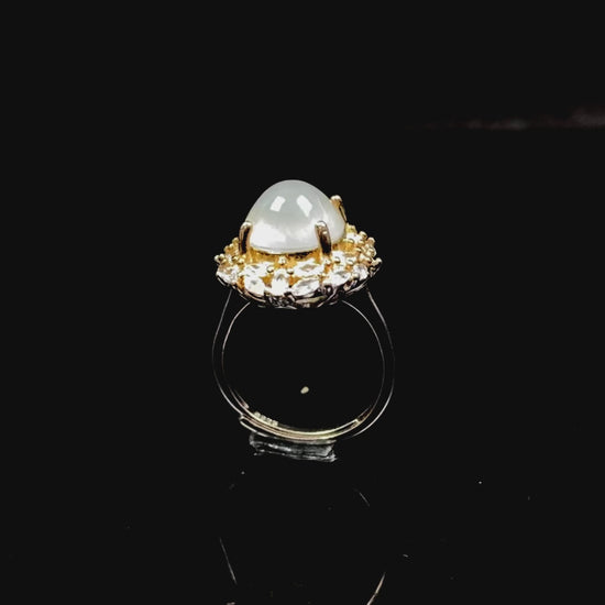 A icy mist luminescence jadeite ring.
