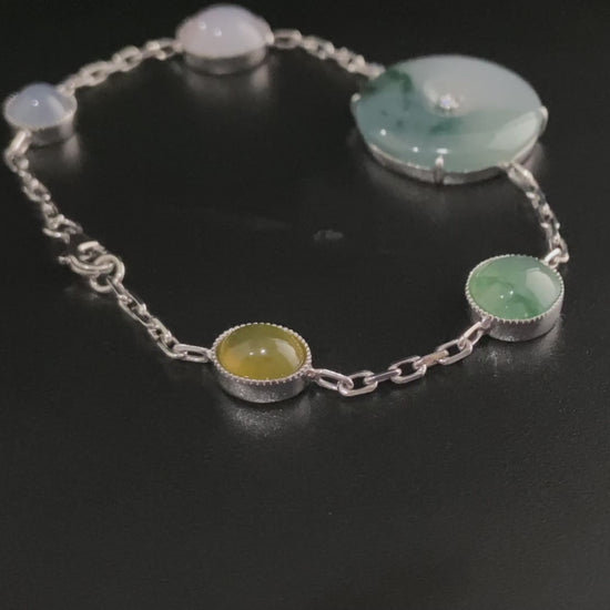 A dreamy peace garland jadeite  bracelet.