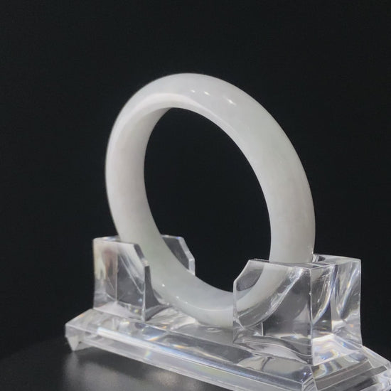 Mist-Moon White · Nature Burmese Jadeite Peace Bangle