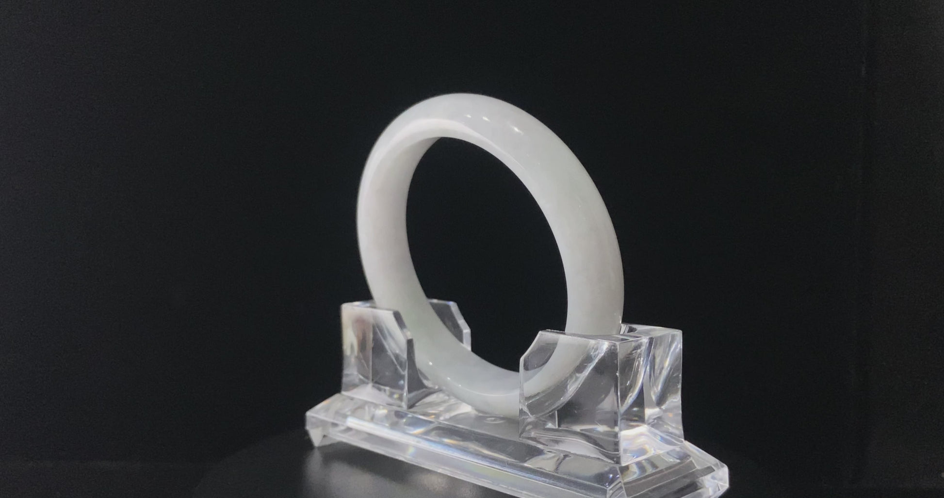 Mist-Moon White · Nature Burmese Jadeite Peace Bangle