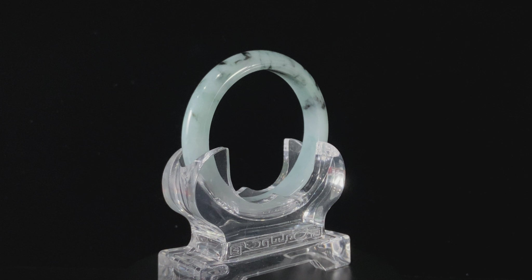 Ink‑Wash Pale‑Mist · Nature Burmese Jadeite Peace Bangle