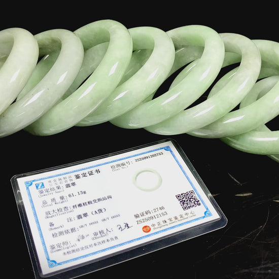 A willow bud green glow jadeite bangle group video.