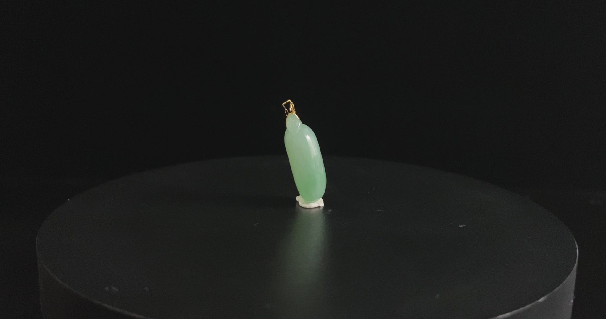 Handpicked 💰 Fern Glow Soft Green · Nature Burmese Jadeite Pendant