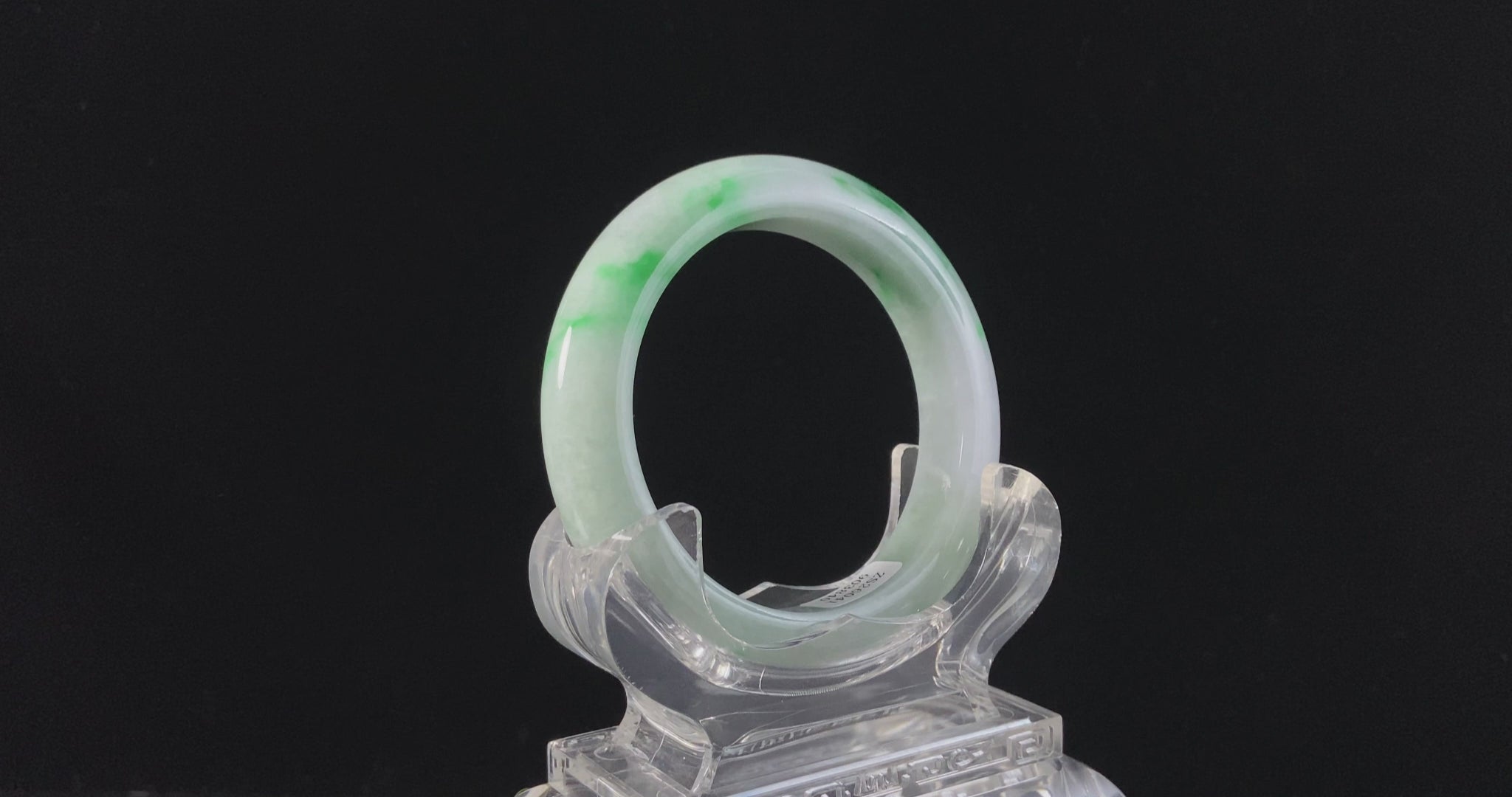 Mist Cloud Green Vein · Nature Burmese Jadeite Peace Bangle (59mm)