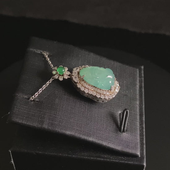 A ice mint pixiu jadeite pendant.