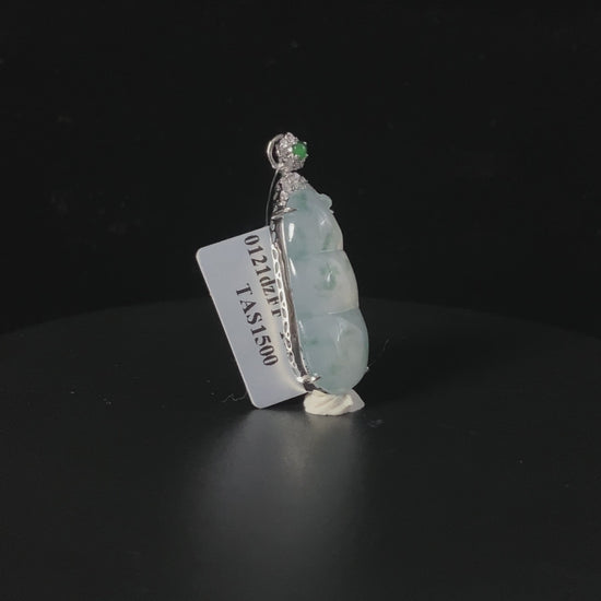 Artisan Crafted 🧊 Cloud Breeze Iced Bean · Nature Burmese Jadeite Pendant