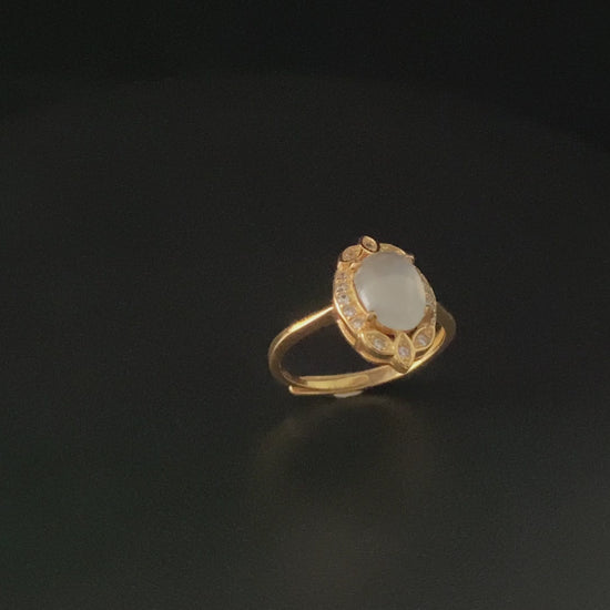 Gilded Icy White Cabochon · Nature Burmese Jadeite Ring