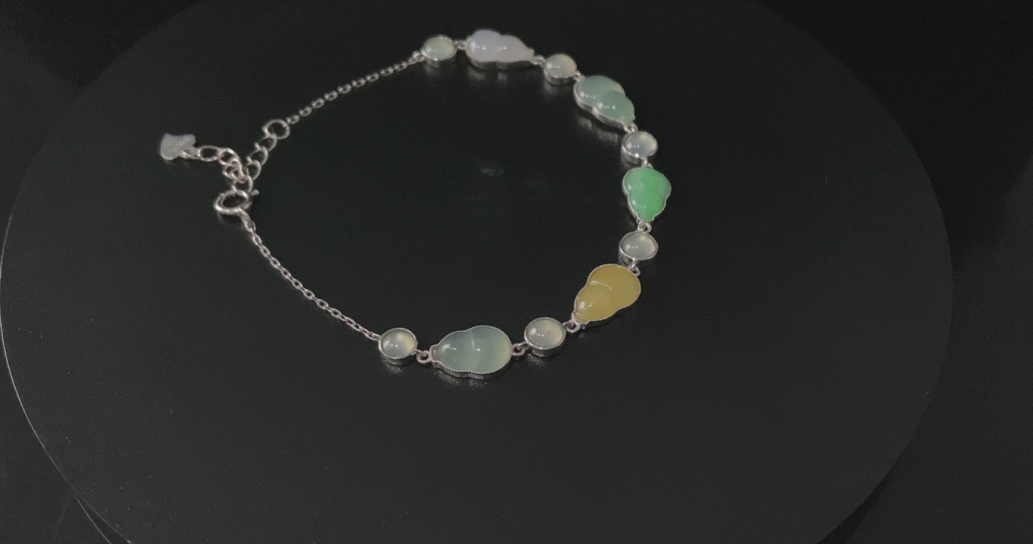 Pastel Aurora Gourd · Nature Burmese Jadeite Bracelet