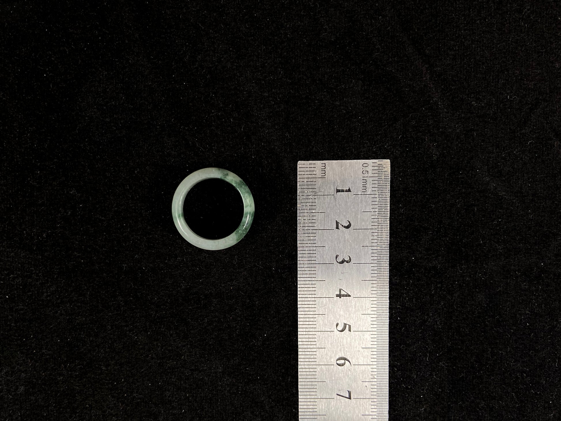 Natural Green Jadeite Ring's Size 
