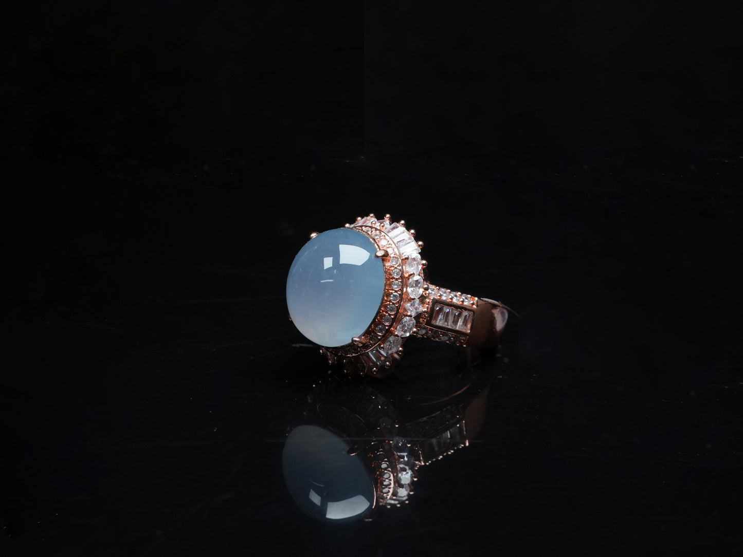 Cabochon Sky Blue · Nature Burmese Jadeite Ring